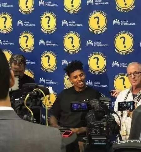 NBA球员李凯尔方回应国籍改美国！有需要，不排除再回中国男篮（NBA球员李凯尔团队回应美籍传闻：有需要不排除重返中国男篮）