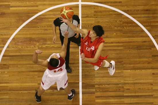 世体：巴萨有意霍芬海姆前锋阿斯拉尼，解约金最高2900万（世体：巴萨相中霍芬海姆前锋阿斯拉尼，解约金上限为2900万）