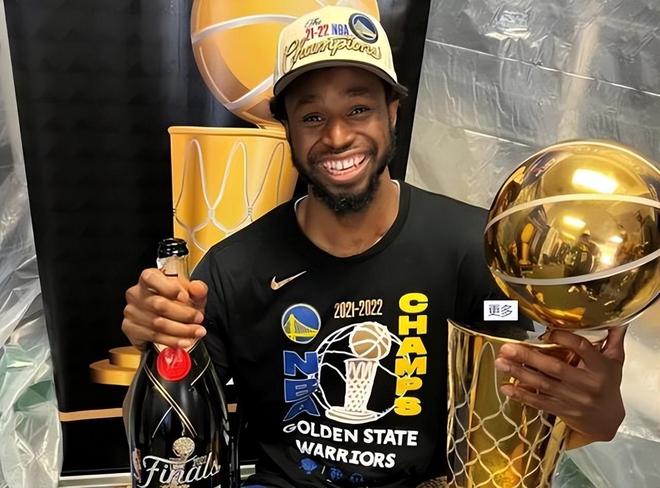 美记：快船客场不敌火箭后，快船拒绝安排泰伦·卢接受采访（美媒：快船客场负于火箭后未安排泰伦·卢接受采访）