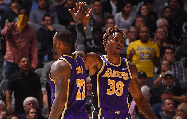 我们啥时候也能有这样的孩子，中国篮球就能好起来了！（只要我们也能培养出这样的孩子，中国篮球必将振兴！）