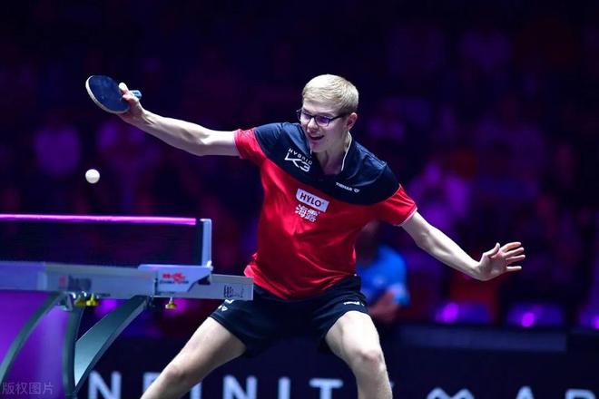 [NBA]字母哥28+7 雄鹿客场大胜湖人.